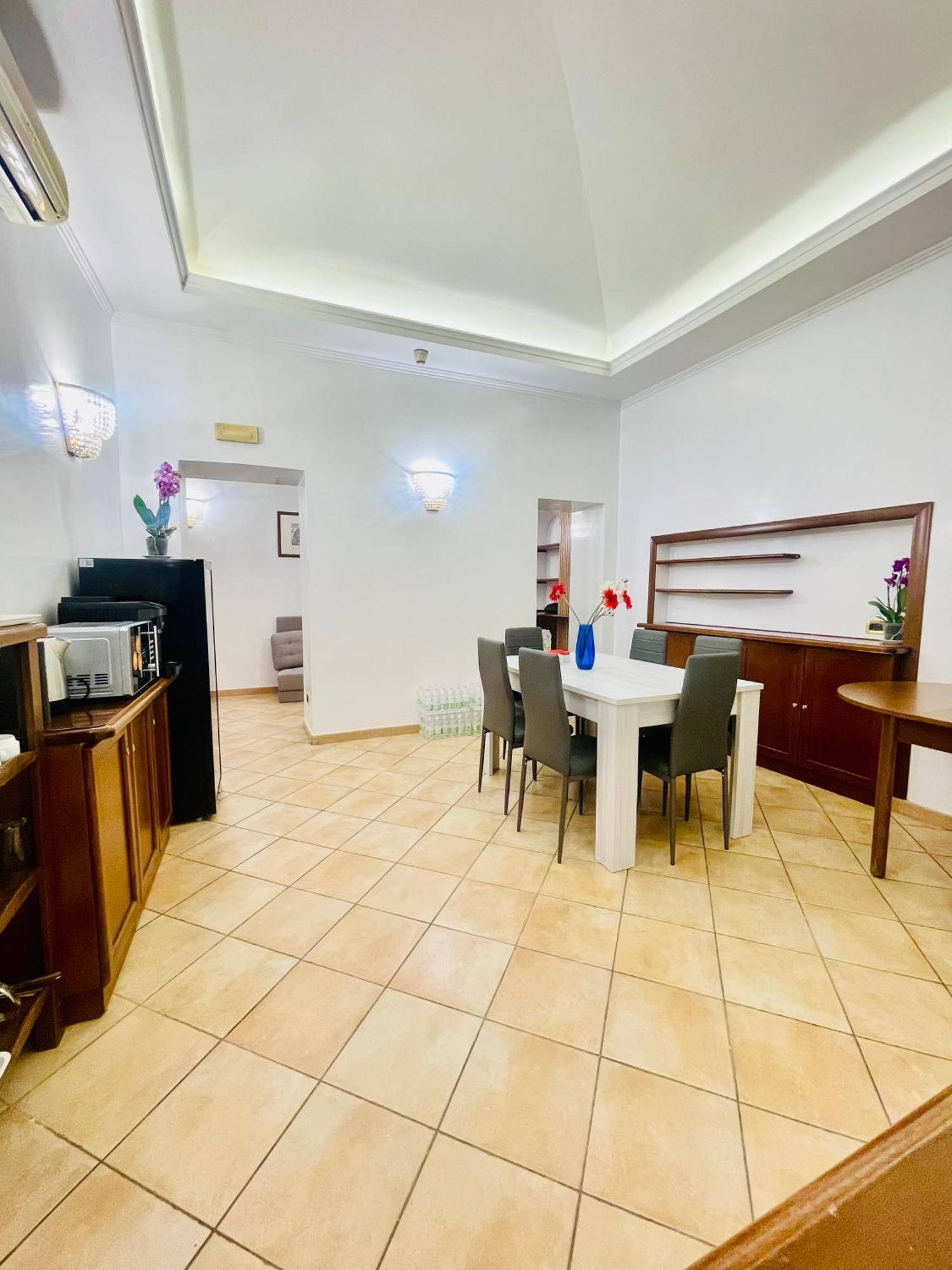 Hotel Rome Place Bagian luar foto